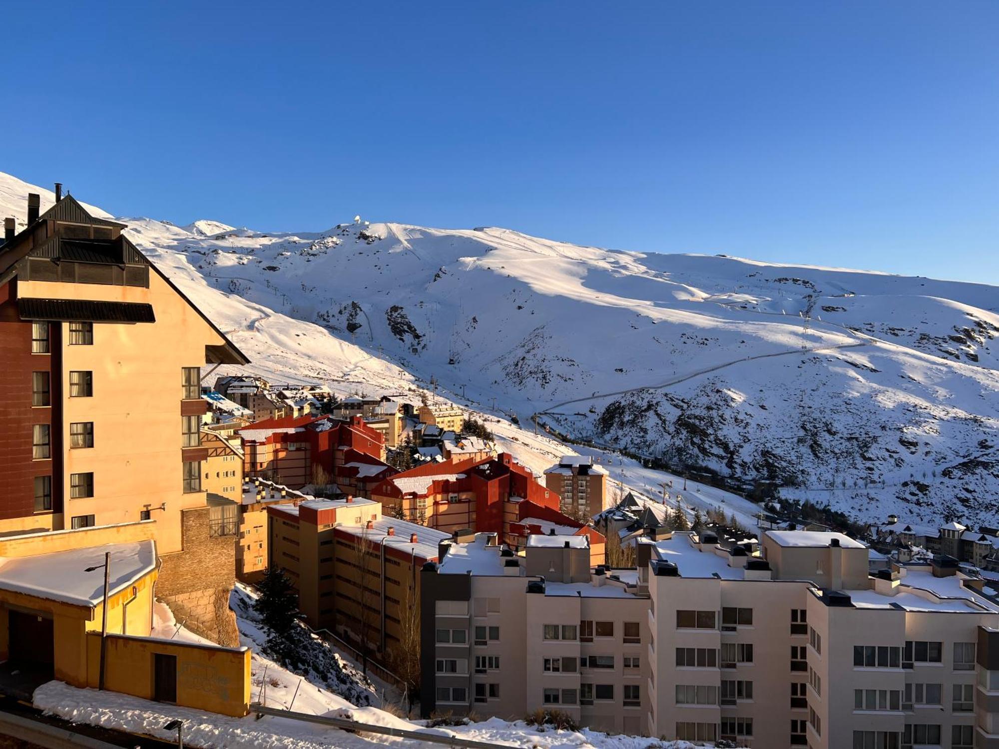 Apartamento Casa Muy Amplia Con Magnificas Vistas Sierra Nevada Exterior foto